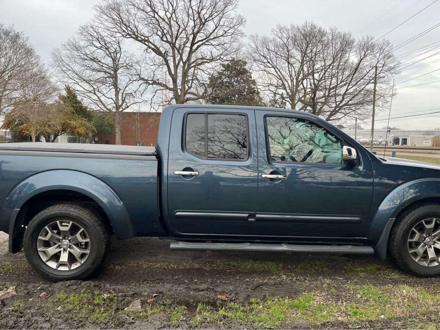 2014 Blue /Gray Nissan Frontier (1N6AD0FV2EN) , located at 5700 Curlew Drive, Norfolk, VA, 23502, (757) 455-6330, 36.841885, -76.209412 - Photo#4